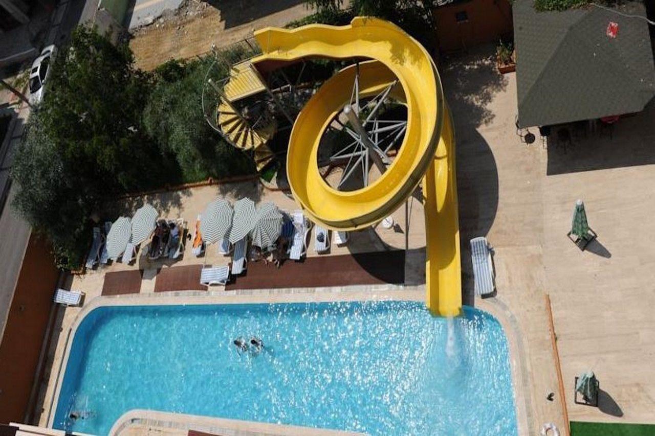 Holiday World Hotel Аланія Екстер'єр фото