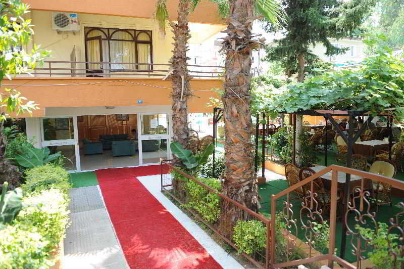 Holiday World Hotel Аланія Екстер'єр фото