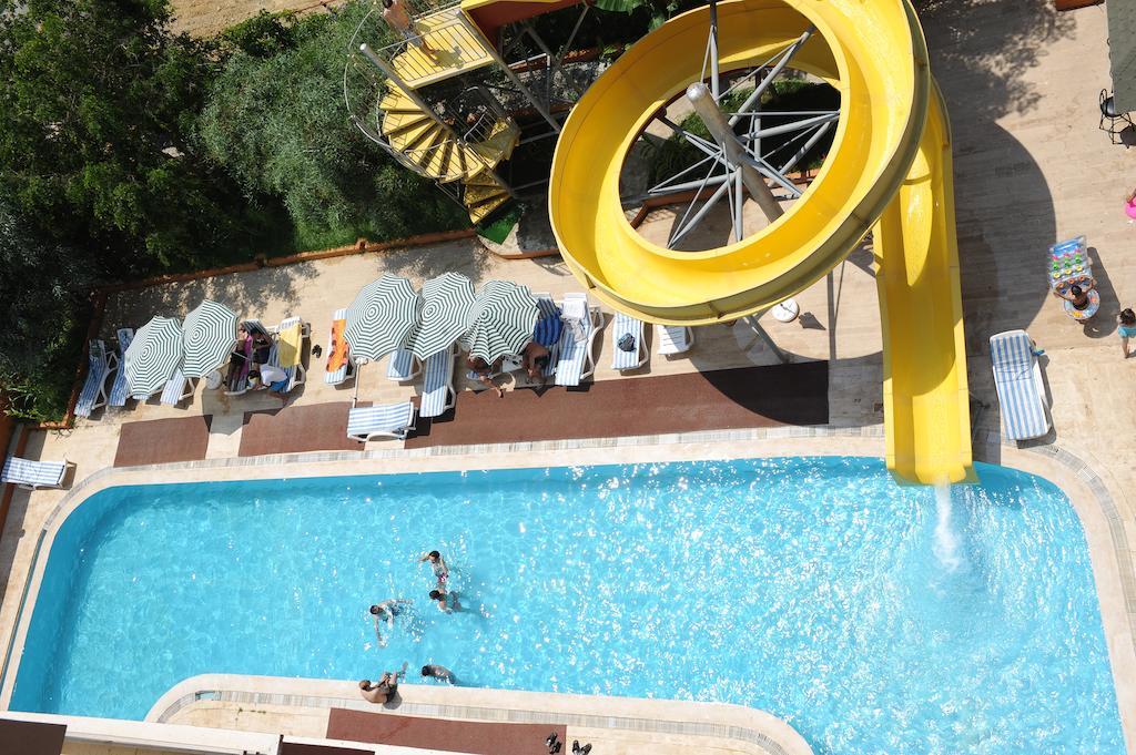 Holiday World Hotel Аланія Екстер'єр фото